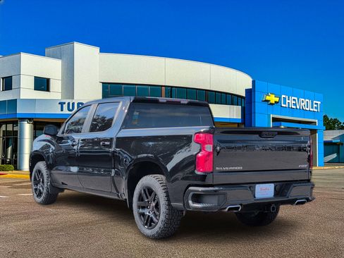 Used 2023 Chevrolet Silverado 1500 RST image 3