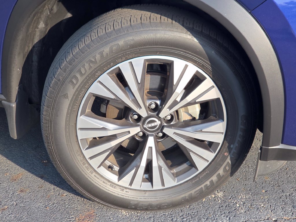 Certified 2023 Nissan Rogue SV w/ SV Premium B Package AWD/4WD image 20
