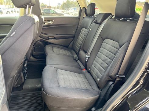 Used 2024 Ford Edge SEL w/ Convenience Package image 12