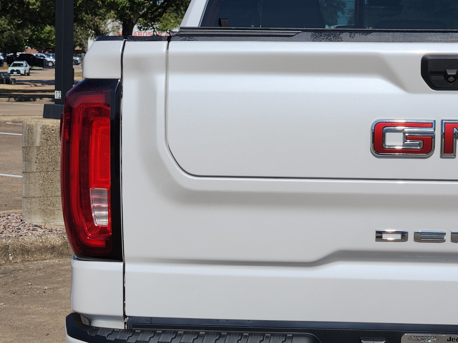 Used 2023 GMC Sierra 1500 Denali w/ Denali Reserve Package AWD/4WD image 15