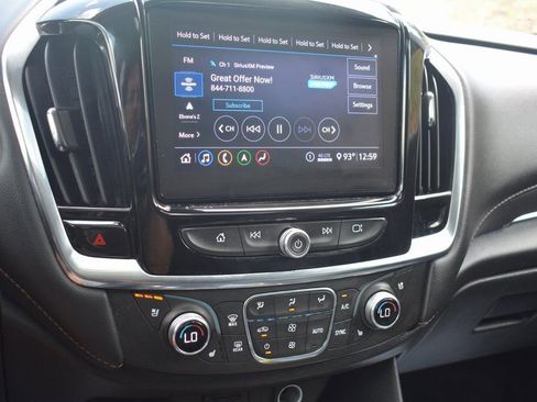 Used 2021 Chevrolet Traverse Premier w/ Redline Edition image 18