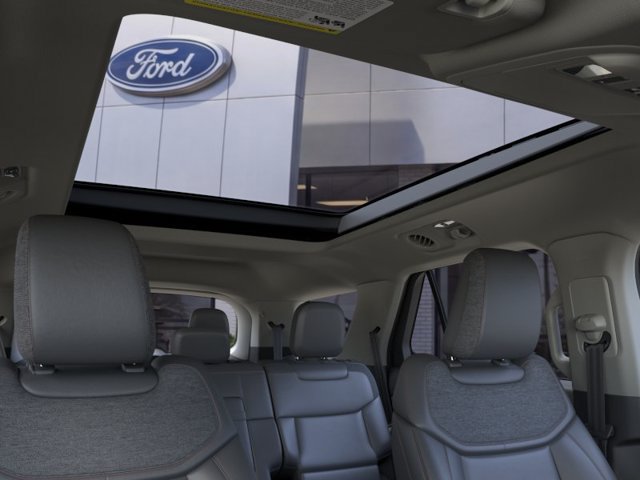 New 2026 Ford Explorer Active w/ Active Comfort Package AWD/4WD image 22