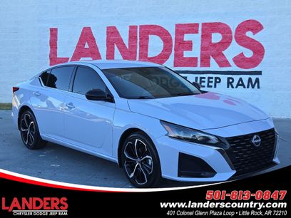 Used 2025 Nissan Altima 2.5 SR