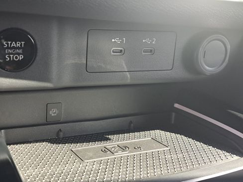 Certified 2025 Nissan Rogue SL image 29