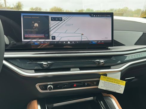 New 2026 BMW X6 xDrive40i w/ Climate Comfort Package image 21