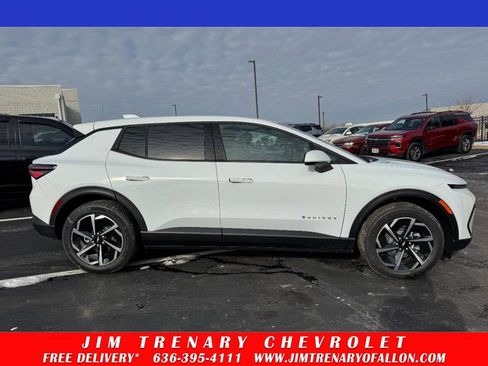 New 2026 Chevrolet Equinox EV LT image 1