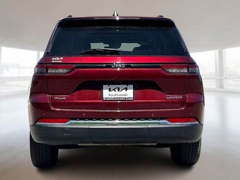 Used 2022 Jeep Grand Cherokee Limited AWD/4WD image 5