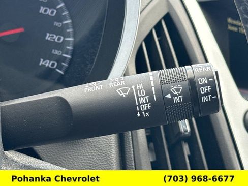 Used 2017 Chevrolet Equinox LT AWD/4WD image 10