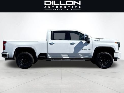 Used 2021 Chevrolet Silverado 3500 High Country w/ Technology Package AWD/4WD image 3
