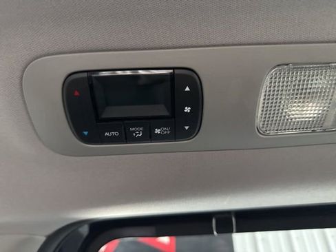 Used 2018 Honda Odyssey EX-L image 31