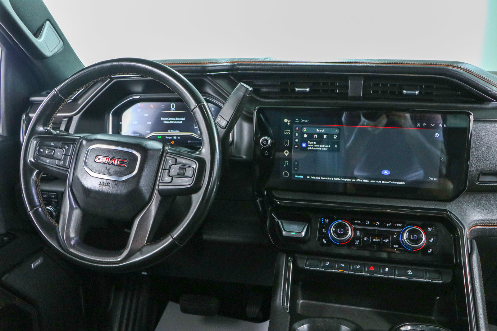 Used 2024 GMC Sierra 2500 AT4 w/ AT4 Premium Plus Package AWD/4WD image 18