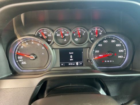 Used 2022 Chevrolet Silverado 1500 Custom image 18