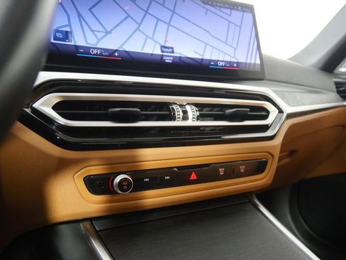 Used 2023 BMW i4 eDrive35 image 22