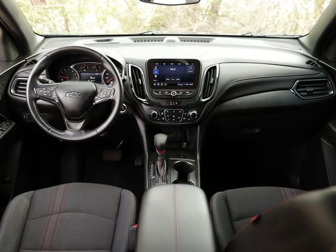 Used 2022 Chevrolet Equinox RS w/ Infotainment Package AWD/4WD image 20