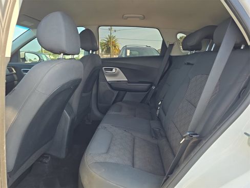Used 2019 Kia Niro LX image 13