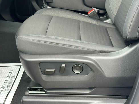 New 2026 Chevrolet Silverado 1500 Custom AWD/4WD image 10