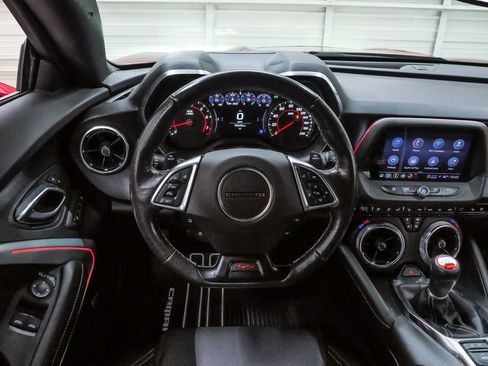 Used 2021 Chevrolet Camaro SS RWD image 19