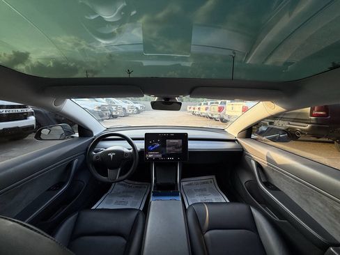 Used 2019 Tesla Model 3 Long Range AWD/4WD image 18
