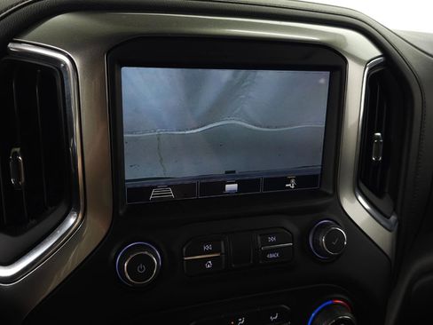Used 2020 Chevrolet Silverado 1500 RST AWD/4WD image 27