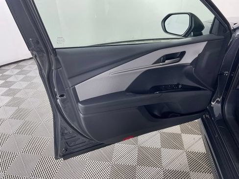 New 2026 Toyota Camry SE w/ Convenience Package AWD/4WD image 5