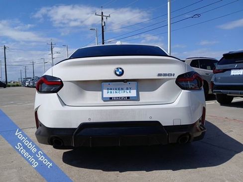 Used 2023 BMW 230i Coupe w/ M Sport Package image 8