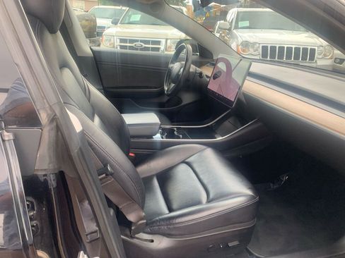 Used 2018 Tesla Model 3 Long Range AWD/4WD image 21