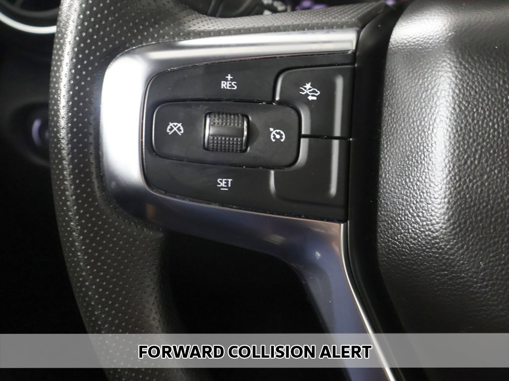 Used 2025 Chevrolet Blazer LT AWD/4WD image 4