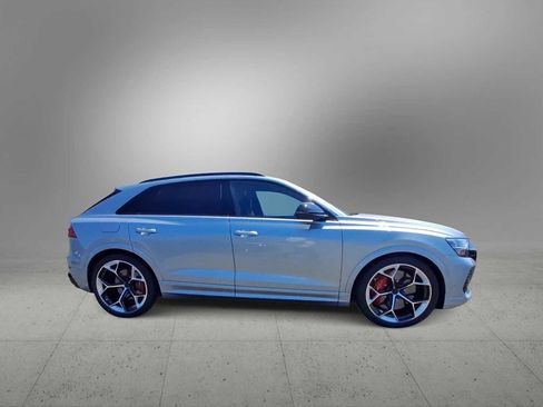 New 2026 Audi RS Q8 performance image 9