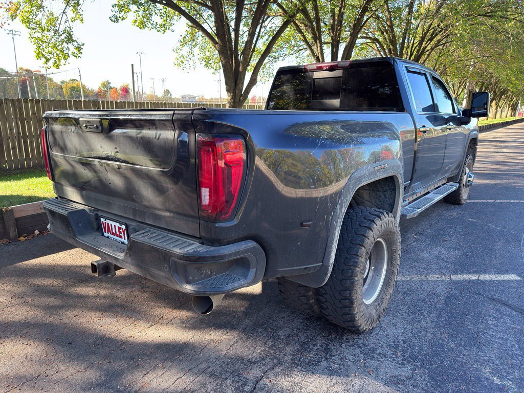 Used 2023 GMC Sierra 3500 Denali w/ Denali Ultimate Package AWD/4WD image 9