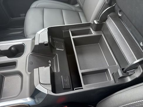 New 2026 GMC Sierra 1500 Elevation w/ Elevation Premium Package AWD/4WD image 32