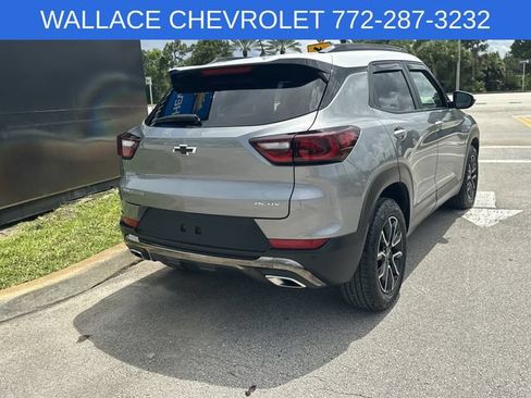 Used 2025 Chevrolet TrailBlazer ACTIV w/ Convenience Package FWD image 7
