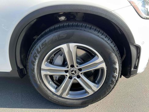 Used 2022 Mercedes-Benz GLC 300 w/ Premium Package Lite image 74