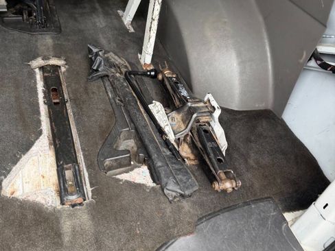 Used 2013 Chevrolet Express 3500 LT w/ LT Preferred Equipment Group image 29