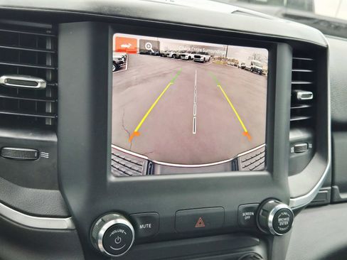 Used 2024 RAM 2500 Big Horn w/ Bed Utility Group image 28