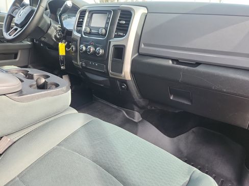 Used 2015 RAM 2500 SLT image 15