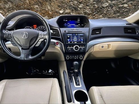 Used 2018 Acura ILX Premium Package image 14