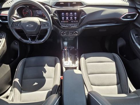 Certified 2021 Chevrolet TrailBlazer RS w/ Sun and Liftgate Package FWD image 11