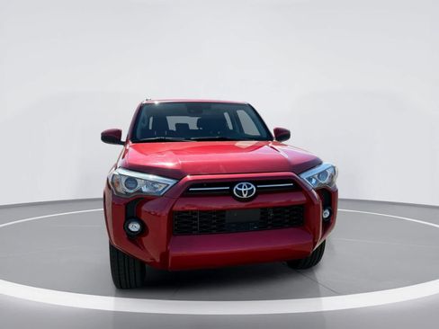 Used 2024 Toyota 4Runner SR5 RWD image 5