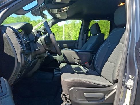 Used 2025 RAM 1500 Tradesman AWD/4WD image 13