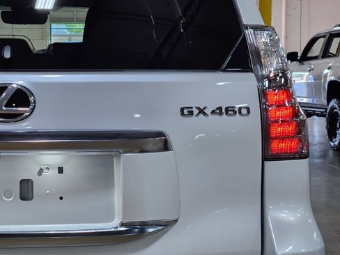 Used 2023 Lexus GX 460 Premium AWD/4WD image 22