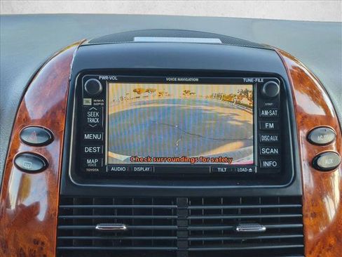 Used 2008 Toyota Sienna XLE FWD image 14