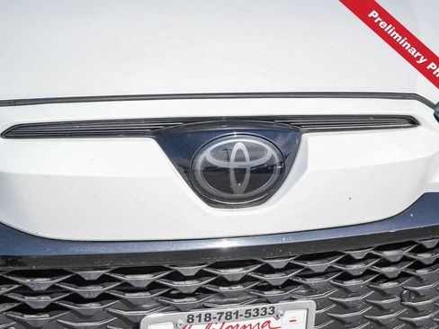 Used 2024 Toyota Corolla Cross AWD Hybrid w/ Convenience Package image 5