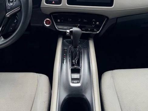 Used 2021 Honda HR-V EX image 31