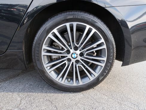 Used 2019 BMW 540i image 12