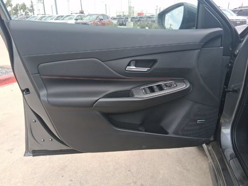 New 2026 Nissan Sentra SR w/ SR Premium Package FWD image 22