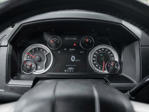 Used 2018 RAM 3500 Laramie w/ Cold Weather Group AWD/4WD image 30