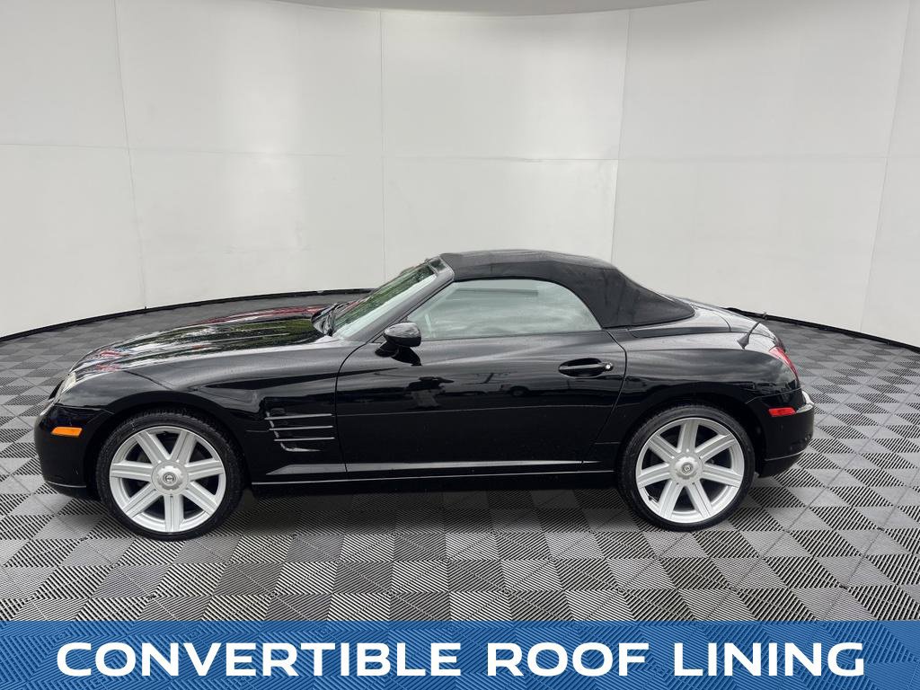 Used 2007 Chrysler Crossfire Convertible RWD image 9