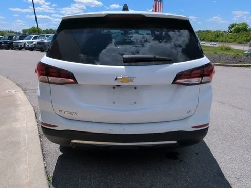 Used 2024 Chevrolet Equinox LT FWD image 30