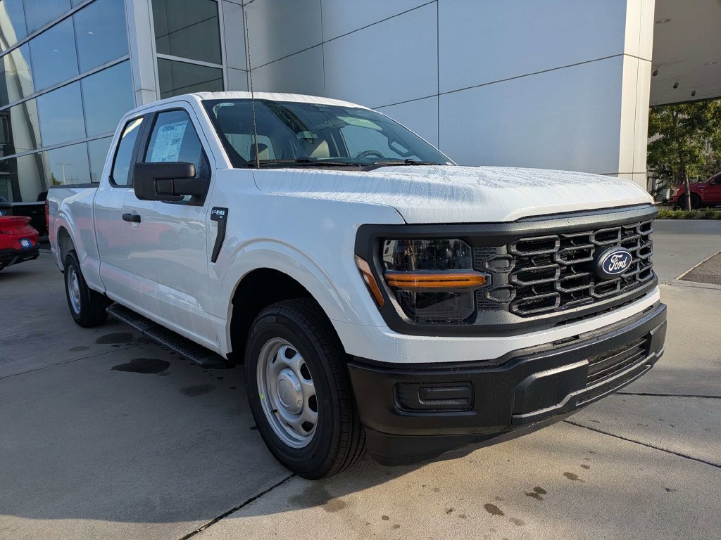 New 2026 Ford F150 XL w/ Tow/Haul Package RWD image 2