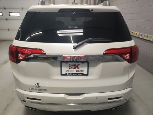 Used 2019 GMC Acadia Denali image 22